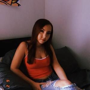 Meet your Posher, Alyssa